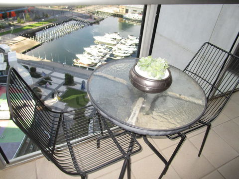 Harbour Escape Apartments Docklands - Goulburn Accommodation 1
