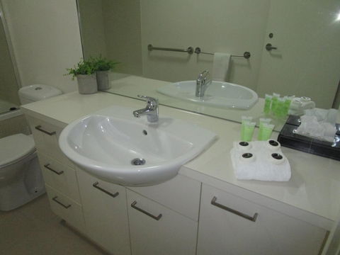 Harbour Escape Apartments Docklands - Goulburn Accommodation 20