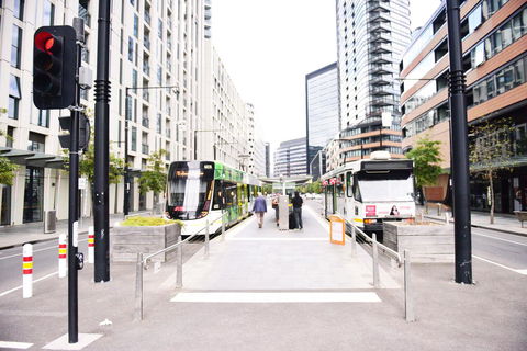 Superb Habour View/ Stylish Apartment / Landmark Building/ Free Tram - Goulburn Accommodation 19