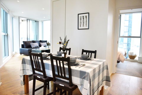 Superb Habour View/ Stylish Apartment / Landmark Building/ Free Tram - Goulburn Accommodation 0