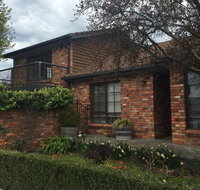 Bricks and Roses - Goulburn Accommodation