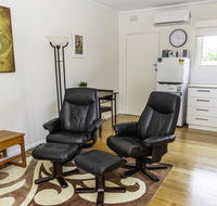 Bacchus Centro - Goulburn Accommodation