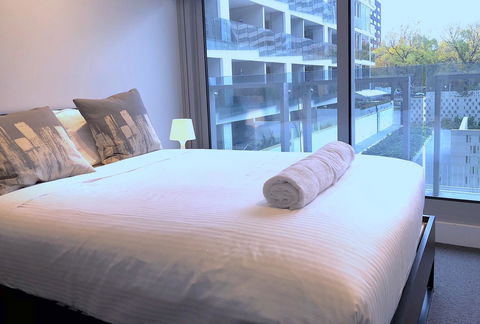 Pride Fawkner Apartments - Goulburn Accommodation 11