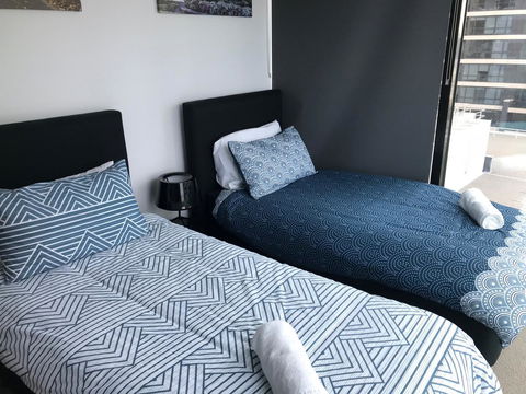ReadySet Apartments At Lighthouse - Goulburn Accommodation 11