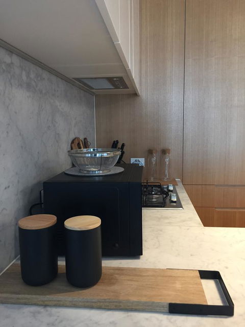 ReadySet Apartments At Lighthouse - Goulburn Accommodation 12