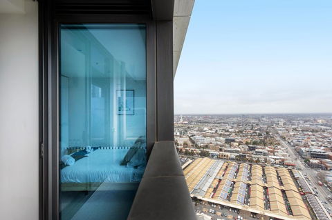 The Vision Apartment - Unbeatable Skyline View - Goulburn Accommodation 5