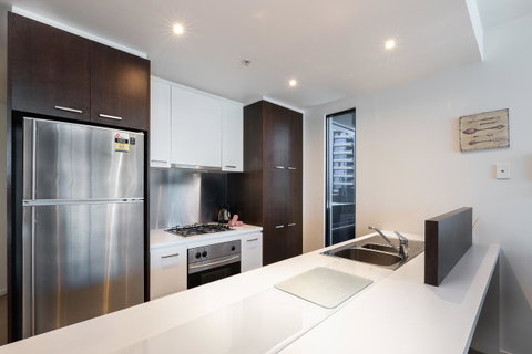 Dockland Kings Lucky 805 - Goulburn Accommodation 10