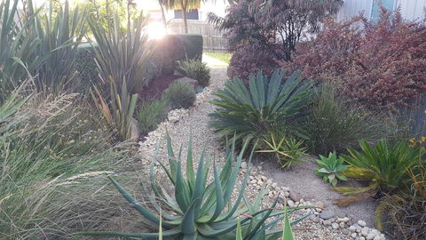 Saltwater Breeze Retreat - Goulburn Accommodation 31