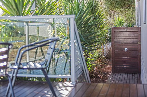 Saltwater Breeze Retreat - Goulburn Accommodation 28