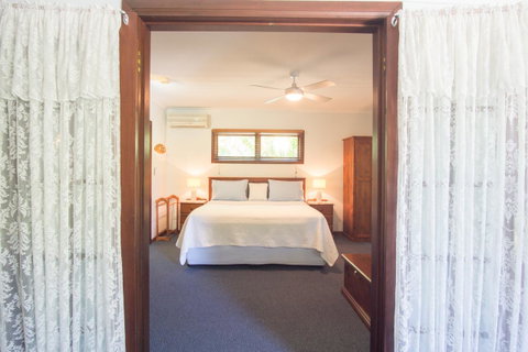Debbie\'s Place - Goulburn Accommodation 40
