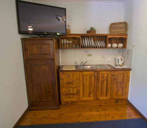 Debbie\'s Place - Goulburn Accommodation 44