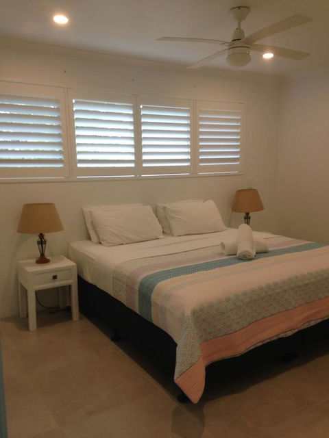 Chez Noosa Resort Motel - Goulburn Accommodation 17