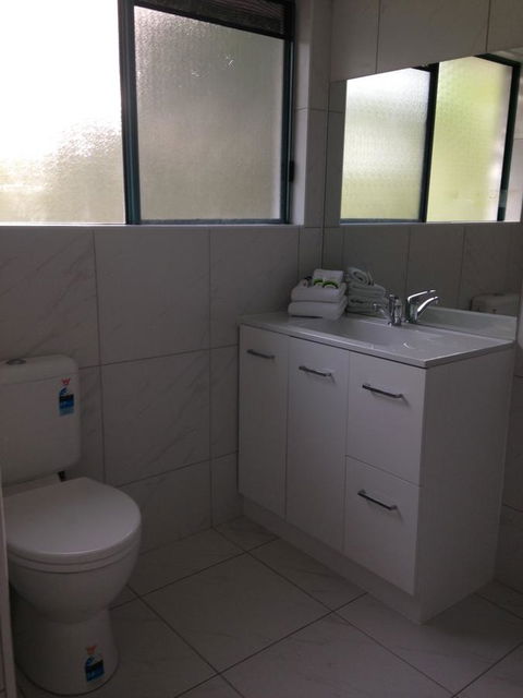 Chez Noosa Resort Motel - Goulburn Accommodation 24