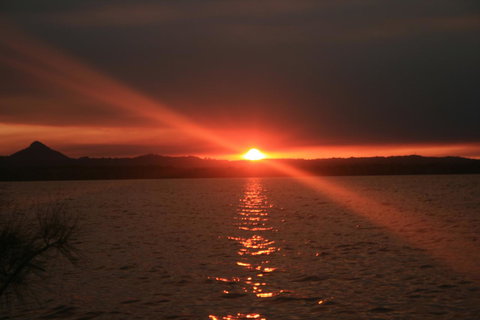 Lake Weyba Noosa Lodge & Kangaroos - Goulburn Accommodation 41