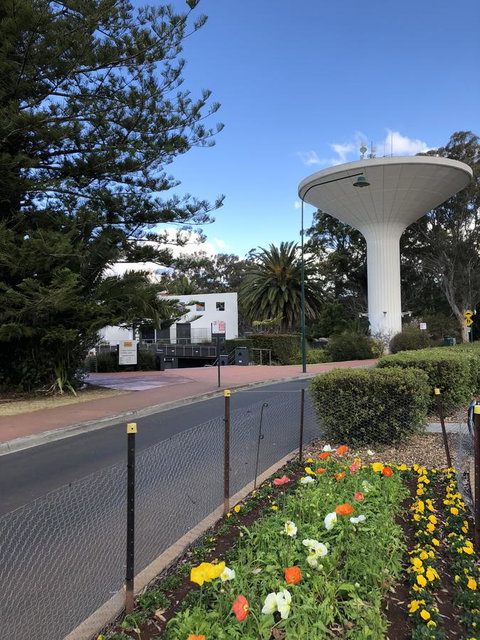 Picnic Point Villas - Goulburn Accommodation 5