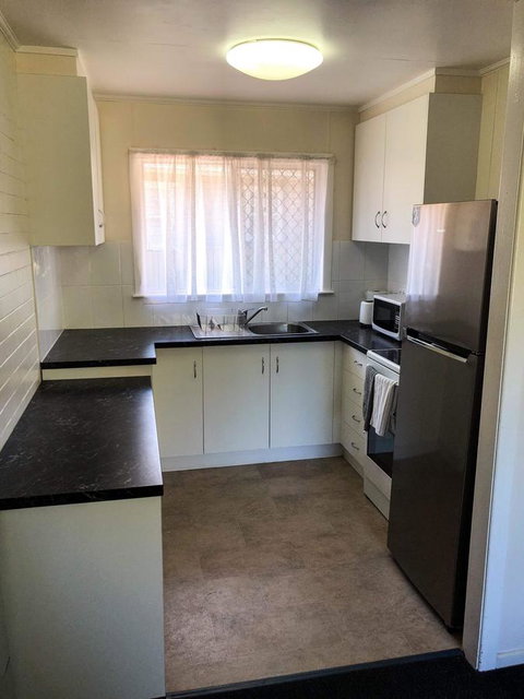 Picnic Point Villas - Goulburn Accommodation 7