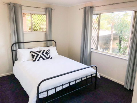 Picnic Point Villas - Goulburn Accommodation 9