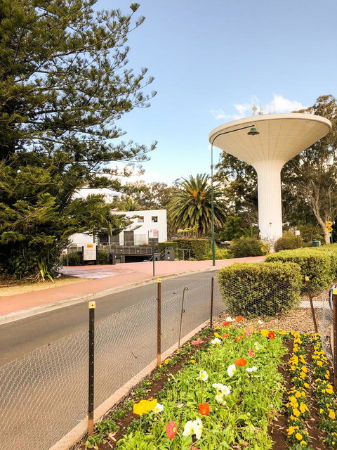 Picnic Point Villas - Goulburn Accommodation 10