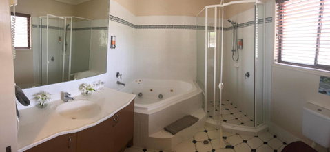 The Bearded Dragon Boutique Hotel - Goulburn Accommodation 5