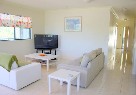 Magnetic Sunsets Resort - Goulburn Accommodation 2