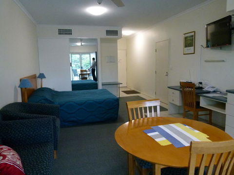 Madison Ocean Breeze Apartments - Goulburn Accommodation 27