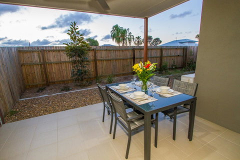 Agnes Sails - Goulburn Accommodation 4