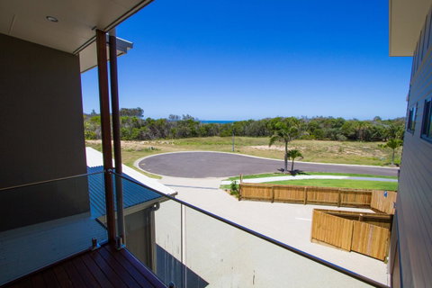 Agnes Sails - Goulburn Accommodation 38
