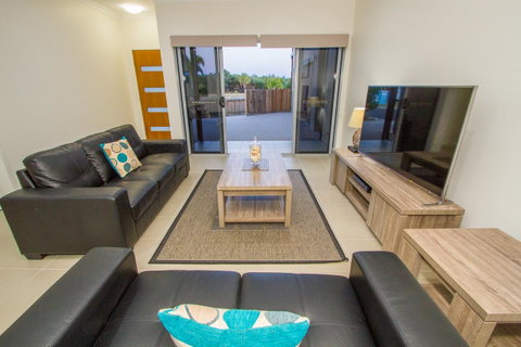 Agnes Sails - Goulburn Accommodation 7