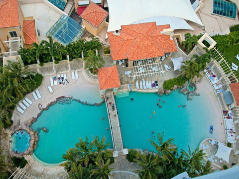 Beach Stay - Ocean & Riverview Resort Chevron Renaissance Central Surfers Paradise - Goulburn Accommodation 12