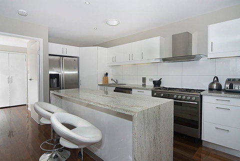 Beach House On Tradewinds Avenue - Goulburn Accommodation 4