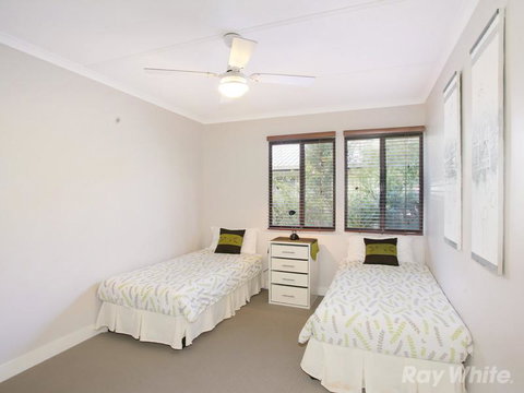 Beach House On Jones Parade, Central Coolum Beach - Goulburn Accommodation 10