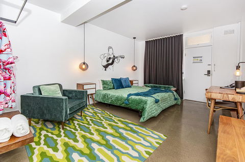 The Pink Hotel Coolangatta - Goulburn Accommodation 28