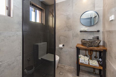 The Pink Hotel Coolangatta - Goulburn Accommodation 25