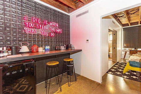 The Pink Hotel Coolangatta - Goulburn Accommodation 20