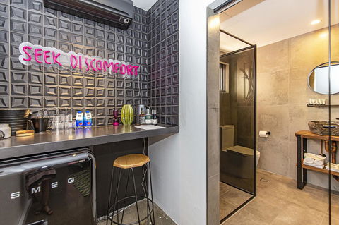 The Pink Hotel Coolangatta - Goulburn Accommodation 26