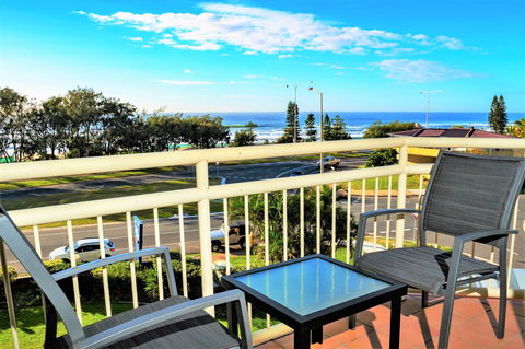 Seacrest Beachfront Apartments Surfers Paradise - Goulburn Accommodation 36