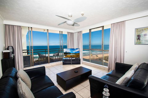 Seacrest Beachfront Apartments Surfers Paradise - Goulburn Accommodation 24