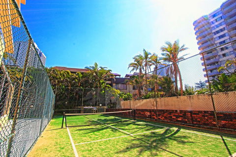 Seacrest Beachfront Apartments Surfers Paradise - Goulburn Accommodation 16