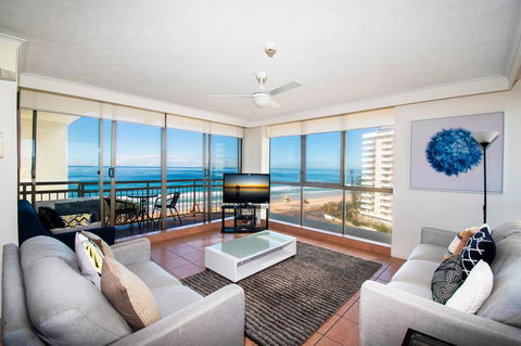Seacrest Beachfront Apartments Surfers Paradise - Goulburn Accommodation 2