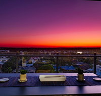 Sunset Retreat Mooloolaba - Goulburn Accommodation