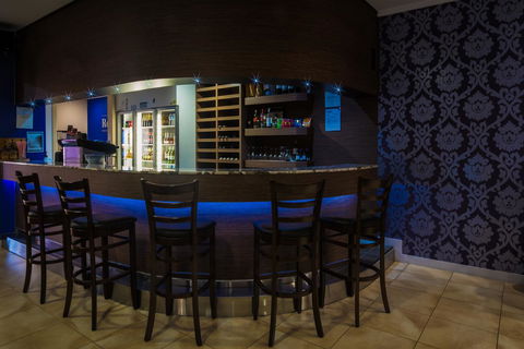 The Robert Towns - Goulburn Accommodation 16