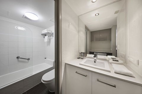 Novotel Surfers Paradise - Goulburn Accommodation 19