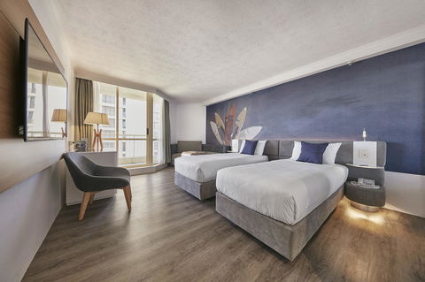 Novotel Surfers Paradise - Goulburn Accommodation 4
