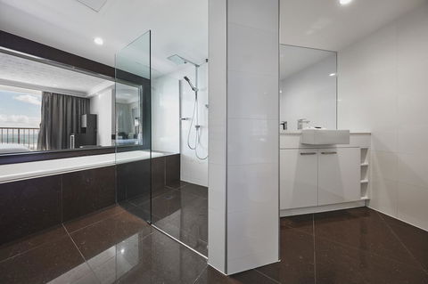 Novotel Surfers Paradise - Goulburn Accommodation 20