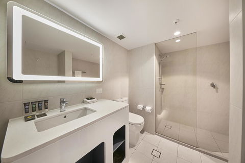 Novotel Surfers Paradise - Goulburn Accommodation 16