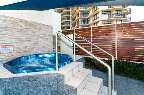 Surfers International Apartments - Goulburn Accommodation 39