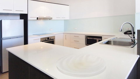 Oaks Townsville Gateway Suites - Goulburn Accommodation 4