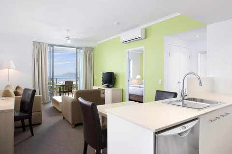 Oaks Townsville Gateway Suites - Goulburn Accommodation 12