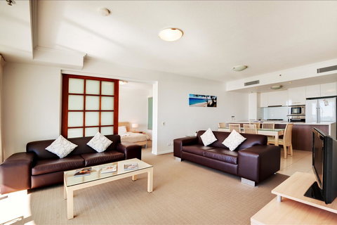 Reflection On The Sea - Goulburn Accommodation 26