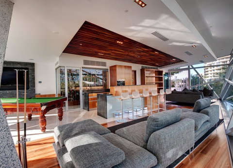 Reflection On The Sea - Goulburn Accommodation 20